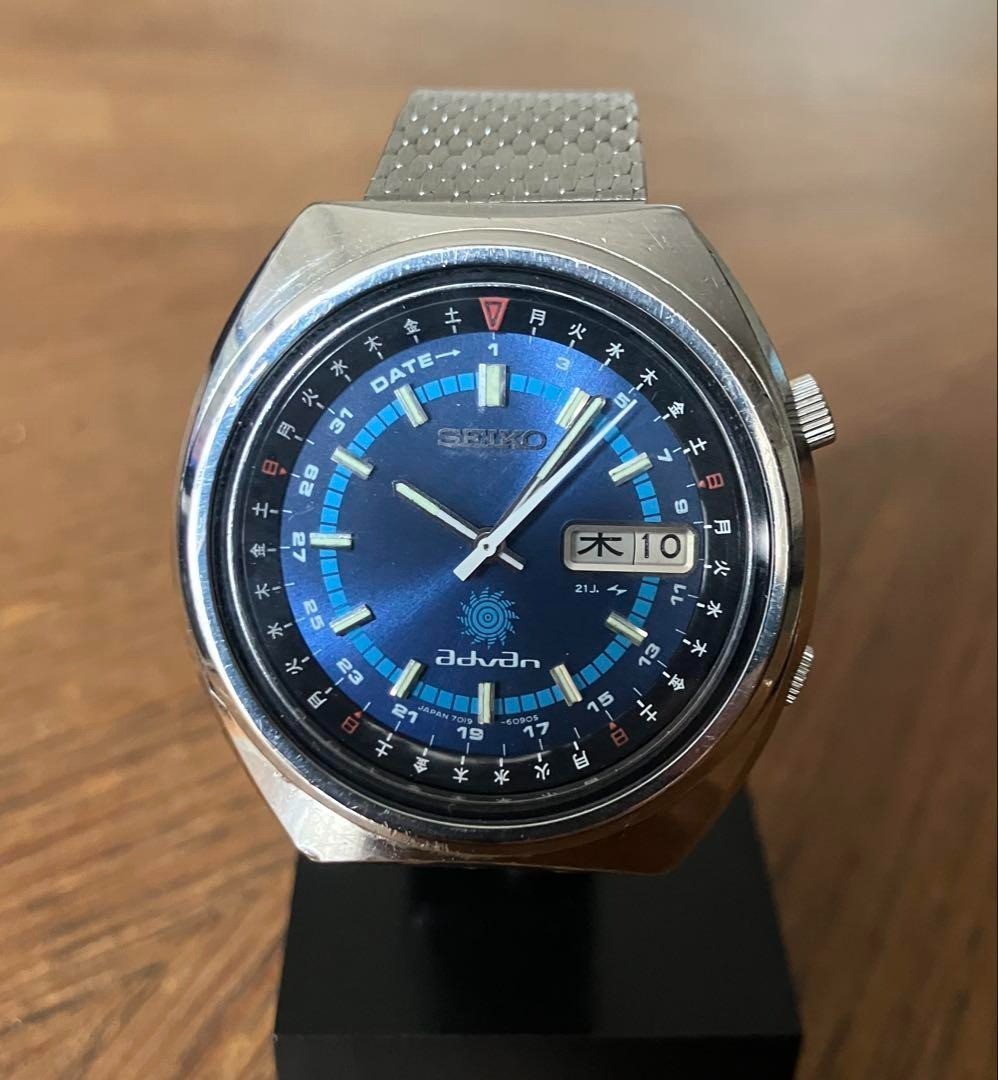 VINTAGE SEIKO ADVAN PERPETUAL CALENDAR AUTOMATIC WATCH 7919-6050