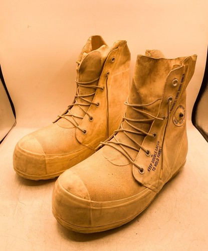 Vintage 1981 Military Extreme Cold Weather Bunny Mickey Mouse Boots Size 11 R