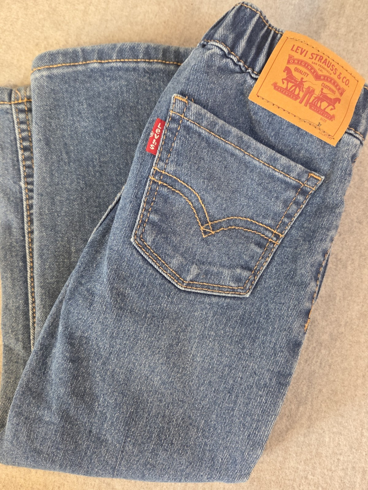 3t Medium Wash Stretch Red Tab Comfort Waist