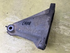 Support moteur Mercedes 209