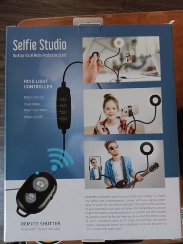 Merkury Bureau Selfie Studio Anneau Lumière Support Téléphone Bluetooth Télécommande Obturateur - Photo 2 sur 4