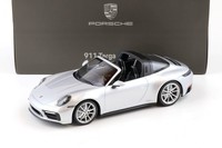 Porsche 911 992 Targa 4 GTS GT Silber Metall Minichamps WAP0211460RTRG 1:18 2021