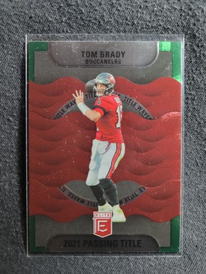 Tom Brady 2022 Panini Donruss Elite - Title Waves Green #TW3 Buccaneers