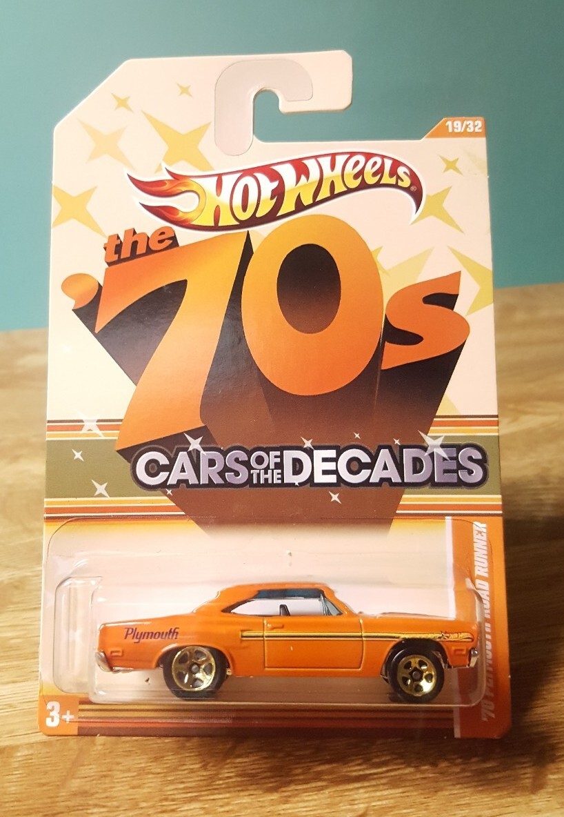 Hot Wheels Cars of the Decades The 70s '70 Plymouth Road Runner