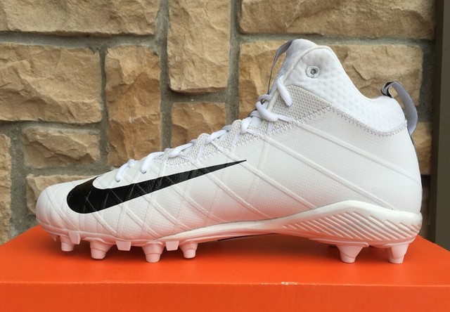 nike alpha field general