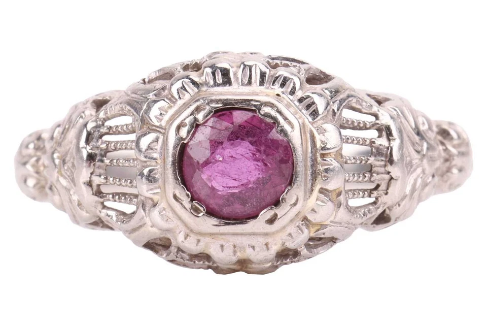 Antiguo anillo de vestir rubí de diseño foliado - oro blanco de 18 quilates - talla: UK K / EU 50 Foto 2 de 4