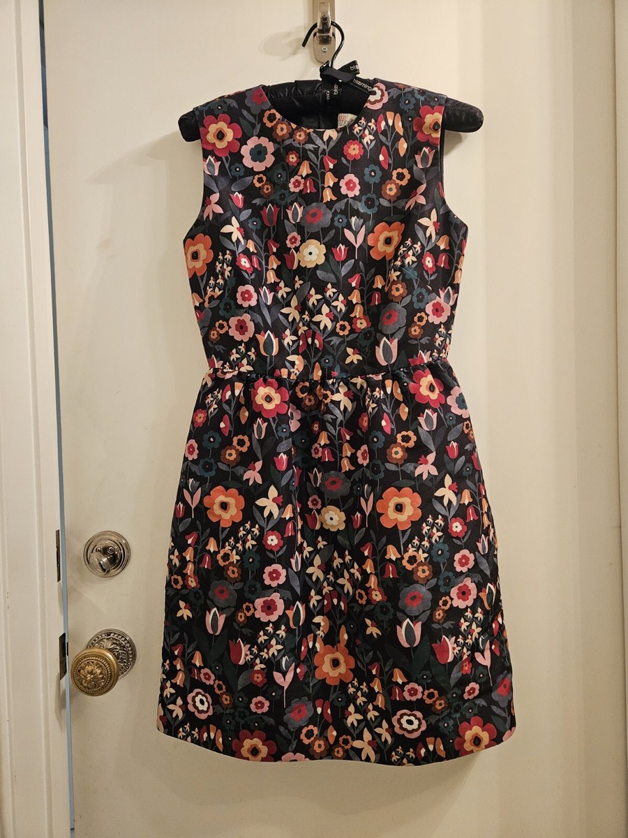 Valentino Red Floral Dress in Black Size 38 with Pockets Designer 