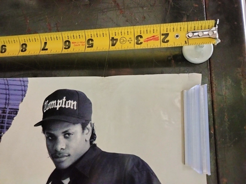 PÓSTER DE COLECCIÓN Eazy-E Nice Man Merchandise 1990 Ruthless Records NWA Compton RAP - Imagen 3 de 8