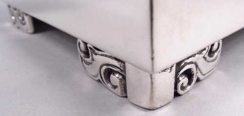 Scatola Tiffany 23424 Midcentury moderna americana argento sterling - Foto 4 di 6
