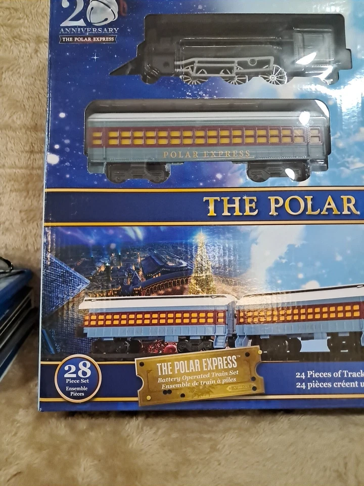 Lionel The Polar Express Battery Operated Train Set 28 Pieces 71-1925-200 New - Image 2 of 4