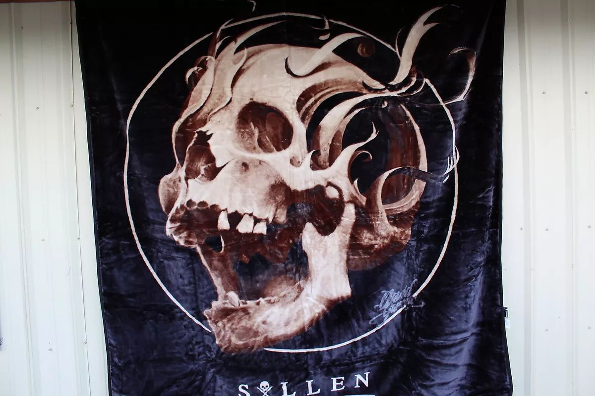 Sullen blanket sale