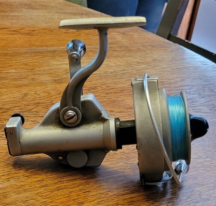 Rare Vintage Pflueger Pelican 1020 Spinning Fishing Reel | eBay Rare Vintage Pflueger Pelican 1020 Spinning Fishing Reel | eBay