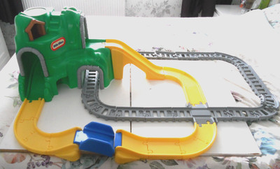 LITTLE TIKES SPIELZEUG BERGSTRASSE UND SCHIENE GLEISSET - VINTAGE - OHNE FAHRZEUGE