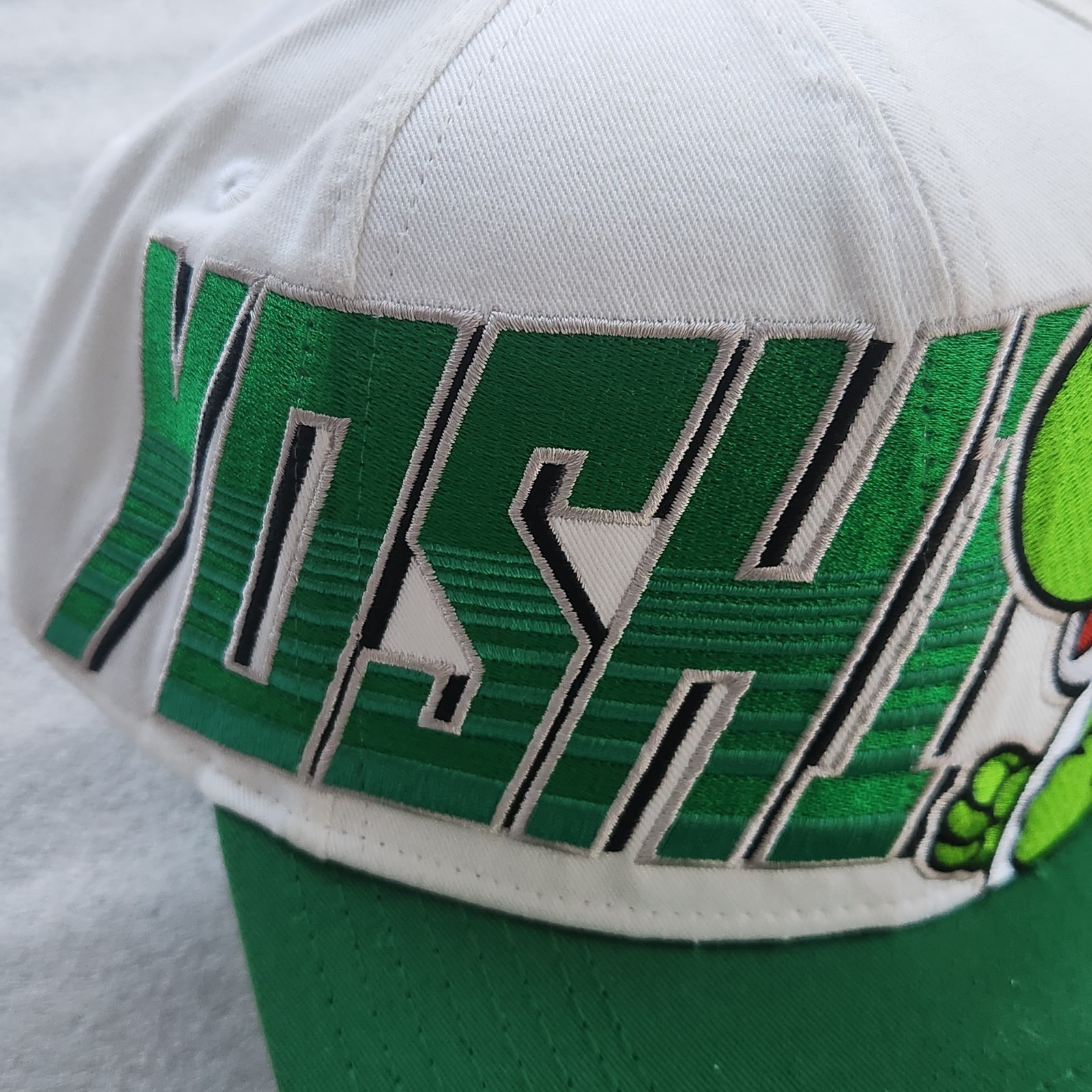 Super Mario Yoshi SnapBack Adjustable Baseball Ca… - image 3