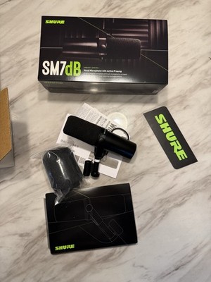 Shure SM7dB Dynamic Vocal Microphone with Active Preamp