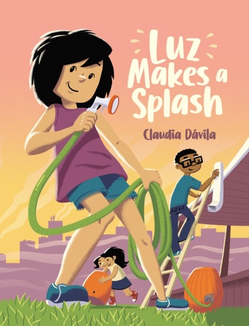 Luz Makes a Splash by Claudia Davila (Paperback Book) - Image 8