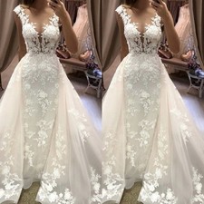 Exquisite Wedding Dresses with Detachable Train Lace Appliques Tulle Bridal Gown