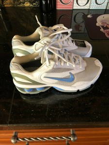 nike shox golf shoes