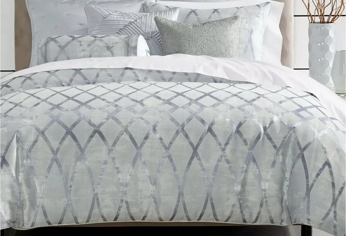 Hotel Collection Dimensional Blue King Comforter New Open Package