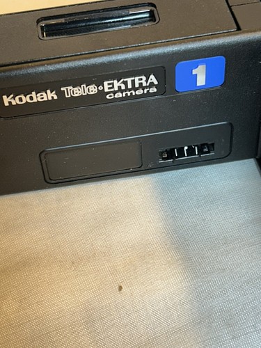 Kodak Tele Ektra 1 Camera Dual Lens 110 Film Built In Cover - Picture 2 of 7