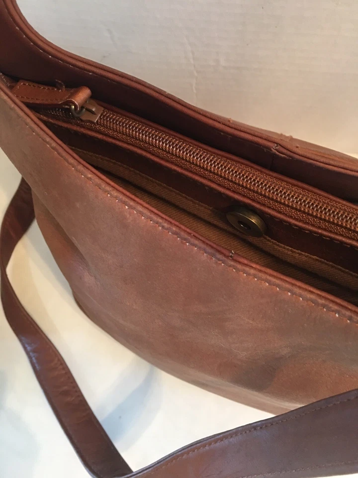 Bolso de hombro Covington de cuero marrón nuevo sin etiquetas Foto 3 de 4