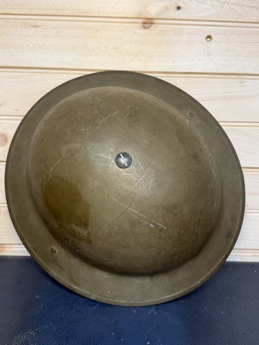WWII, CANADIAN, MK.I, G.S.W. 1941 BRODIE HELMET WITH ORIGINAL LINER