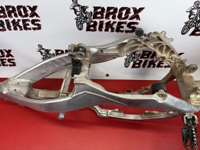 パーツ 2002 HONDA CR125 Honda Genuine 2000-2001 CR125R CR125 R CR125 Factory Oem Cylinder