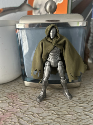 (Avengers Doomsday) Dr Doom 3.75 Figure 