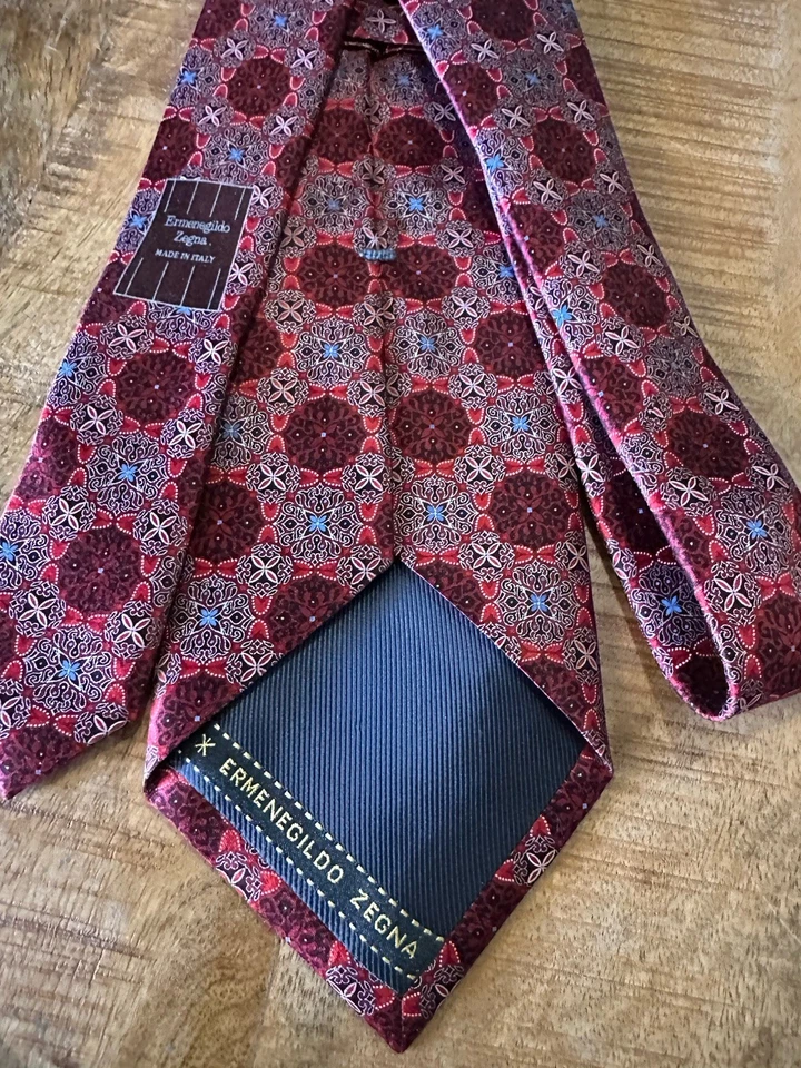 Ermenegildo Zegna Red Kaleidoscope Italian Silk Tie NWOT - Image 4 of 4