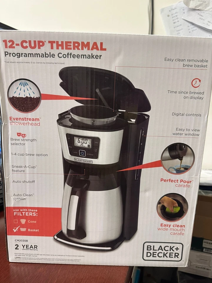 BLACK+DECKER 12-Cup Thermal Programmable Coffeemaker, Black/Silver, CM2035B - Image 3 of 4