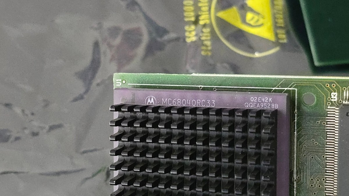 DayStar Turbo 040(Macintosh用) Daystar Digital Turbo 040 Accelerator – Apple Rescue of Denver