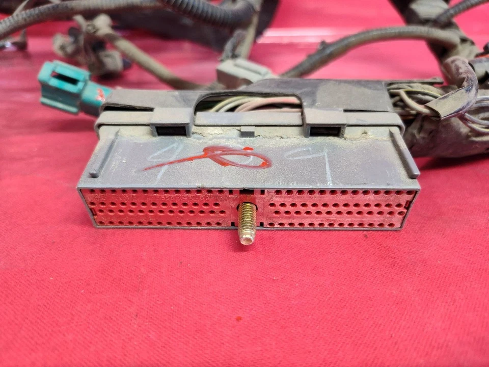 2001 Ford Taurus Mercury Sable Engine Wiring Harness 3.0L 8th VIN 'S' - DOHC - Image 2 of 4