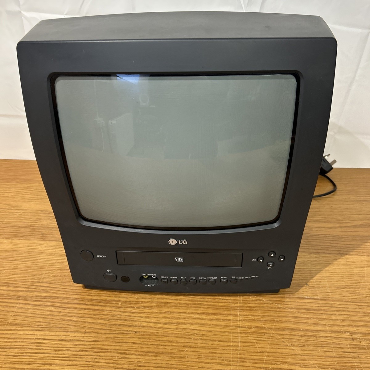 LG KE-14U73 TV & VHS 14
