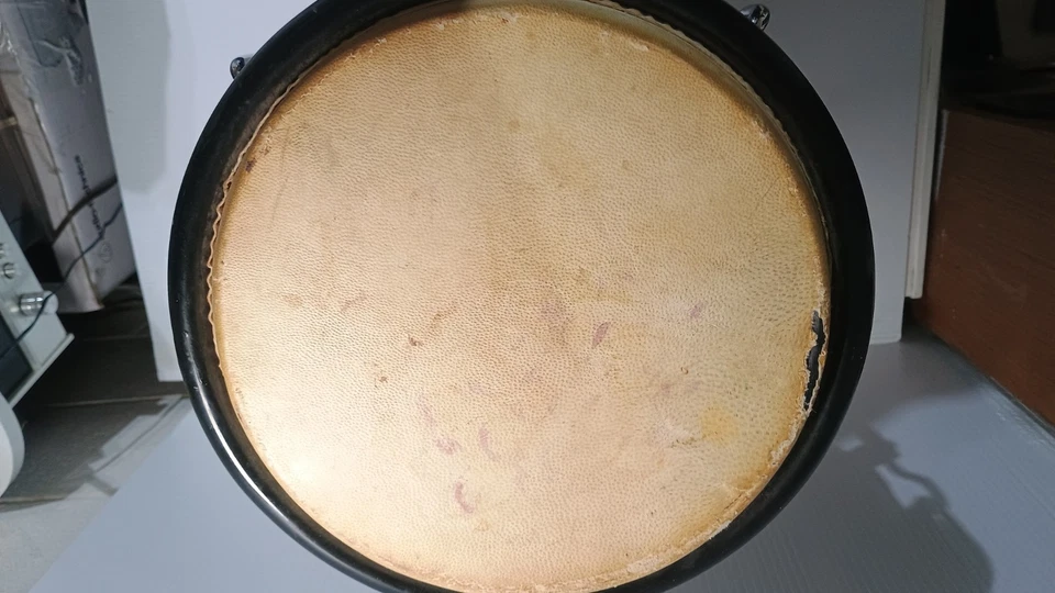 Pearl Fibra de Vidrio 12" Djembe en Negro Serie Primero Foto 3 de 4