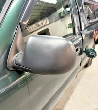 1999-2007 Chevy Silverado 1500 Driver Side Door Mirror Manual Black Textured