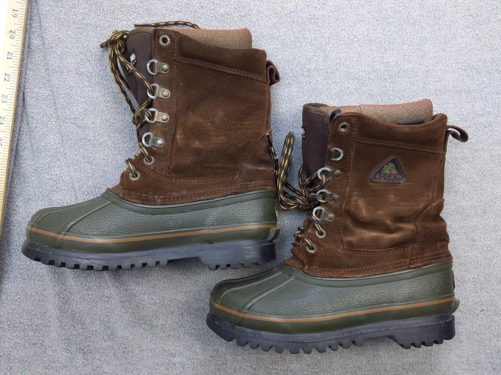Rocky Jasper Boots Mens Size 4 Thinsulate Waterproof Winter Snow Steel Shank