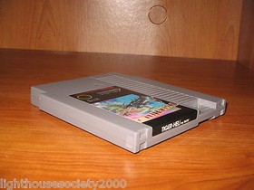 Cartucho Nintendo NES solo Tiger-Heli Akklaim probado y limpiado 1985 usado bonito