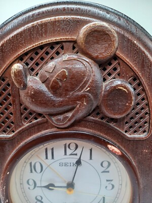 Vintage 1987 Disney Mickie Mouse Clock. Seiko Quartz 60th