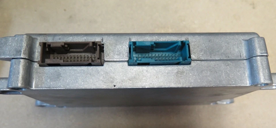 Módulo de controle de comunicação 2000 Mercedes CLK320 CLK430 A2108208026 #67 (5D1-4) - Imagem 4 de 4