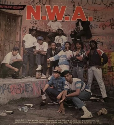 Olde English 800 40 oz Malt Liquor Empty Glass Bottle Eazy-E Snoop