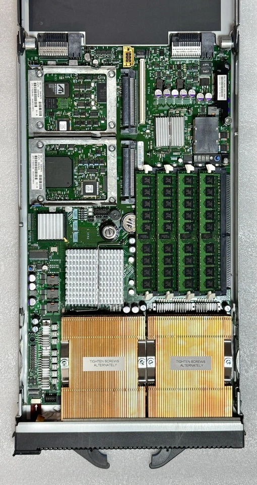 IBM 8843-25U BladeCenter HS20 Blade Server XEON 3.2Ghz Quad Core / 4GB DDR2 RAM - Image 4 of 4