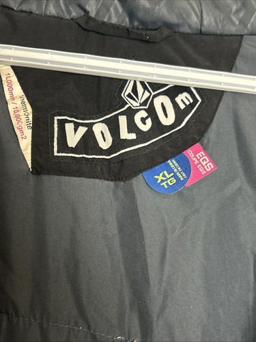 VOLCOM Women’s Hooded Snowboard Jacket XL Purple Black Thermonite Let It Storm - Picture 10 of 21