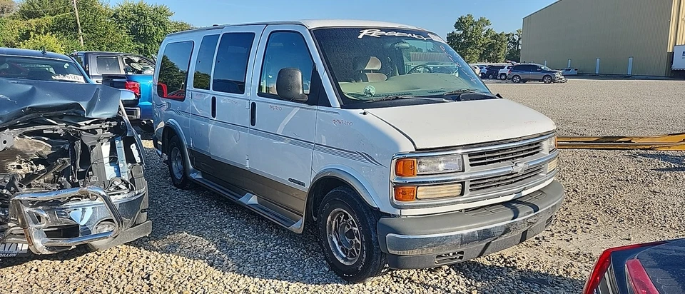 Chevrolet Express 1500 furgoneta transmisión automática OEM 145 k millas (LKQ ~ 435670867) Foto 2 de 4