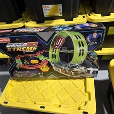 Brand New Shake N’ Go Speedway 20’ Track