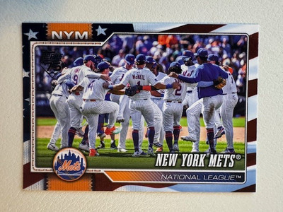 2026 Topps Series 1 New York Mets Team Card Independence Day /76 #291
