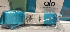 ALO Yoga Uplifting Block Set With Matching Mu...