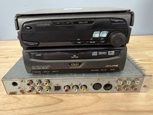 Vintage Alpine Mobile MultiMedia Station CVA-1006 With CD/ DVD DVA-5205 Player