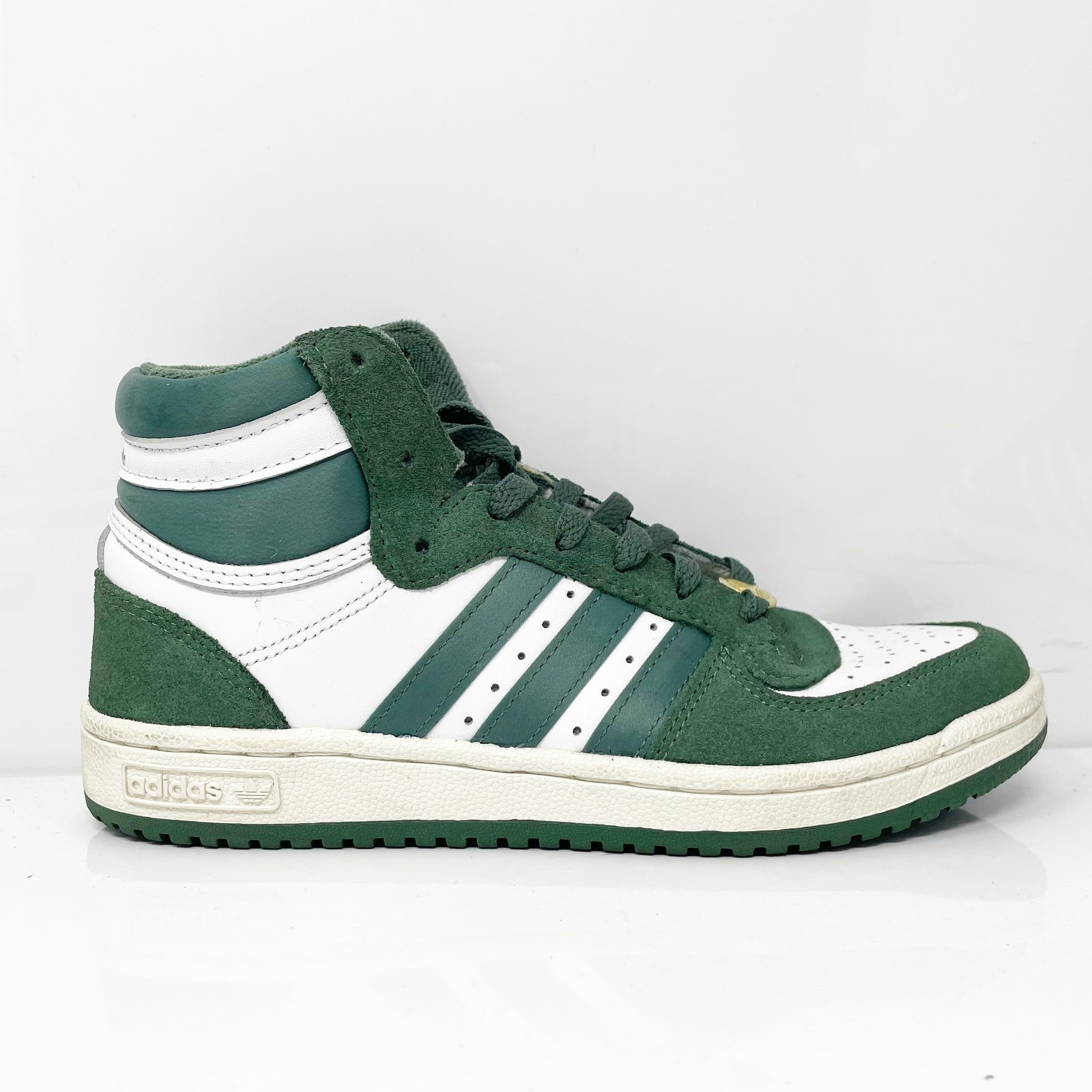 Sneakers Size 7