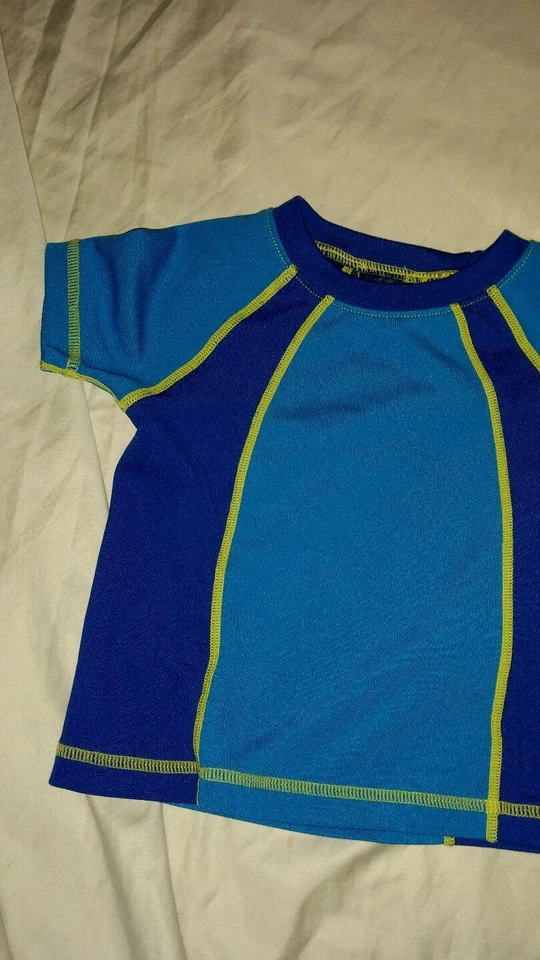 Fantastic REI 幼儿男孩尺寸 12个月蓝色聚酯纤维上衣。 很棒的产品 — 第 4/4 张图片