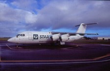 VH-NJZ STARTRECK ./ QANTAS FREIGHT BAE-146-200F ORIGINAL FUJI SLIDE F498